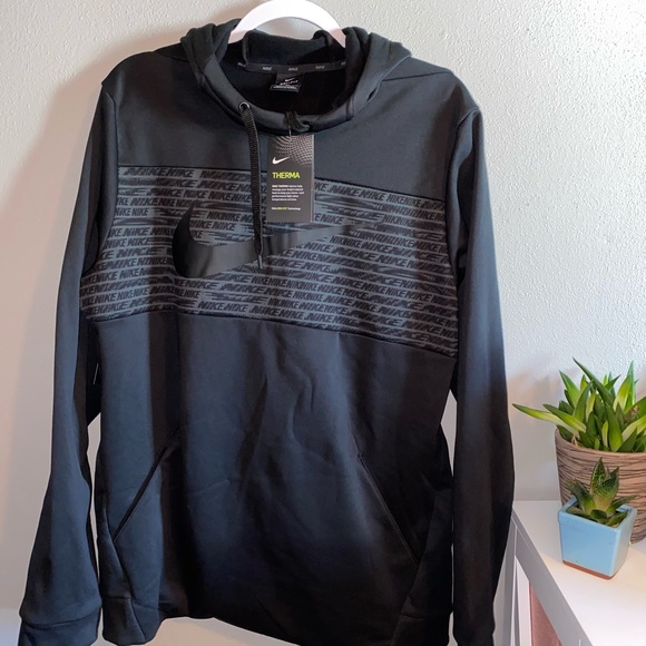 Nike Therma Hoodie - Picture 1 of 2